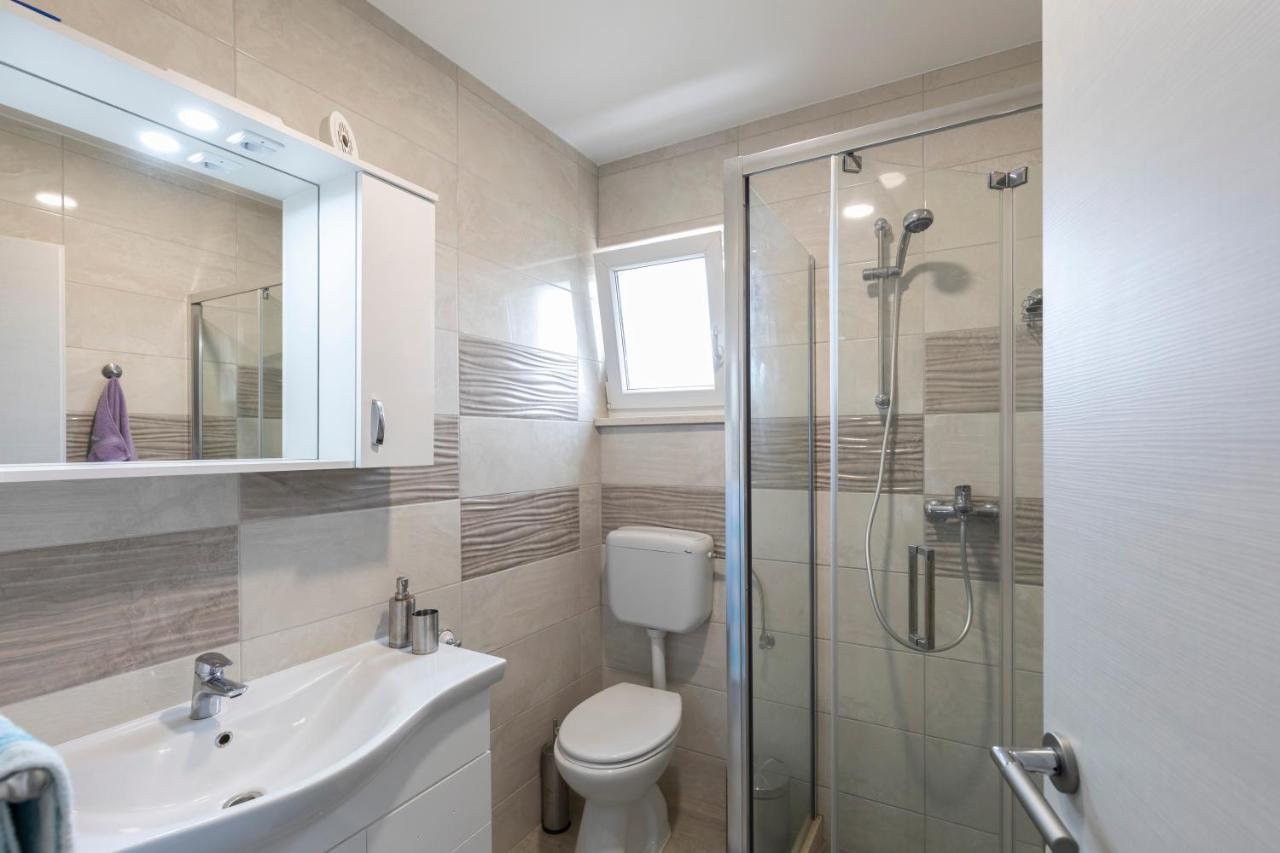 Villa Little Hill Postira Ngoại thất bức ảnh