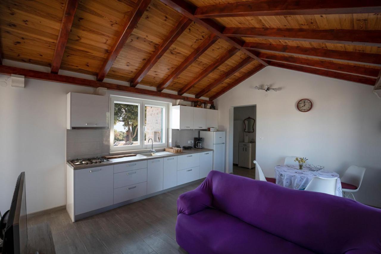Villa Little Hill Postira Ngoại thất bức ảnh