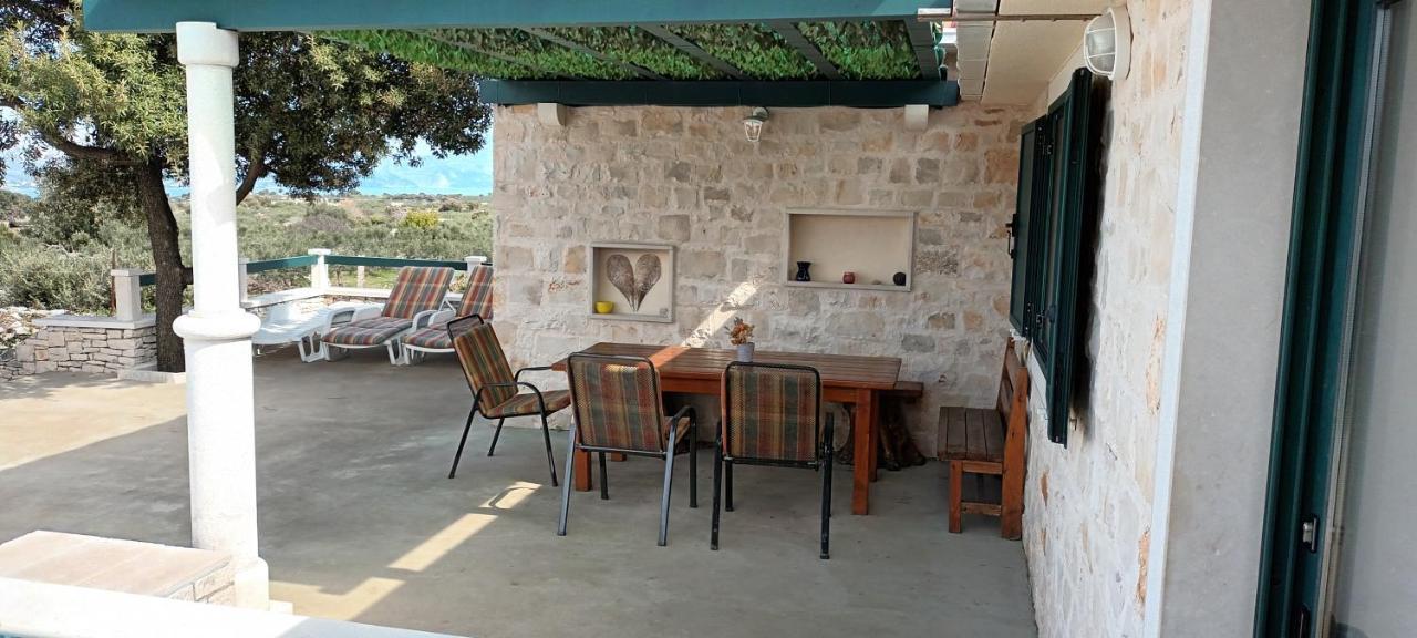 Villa Little Hill Postira Ngoại thất bức ảnh